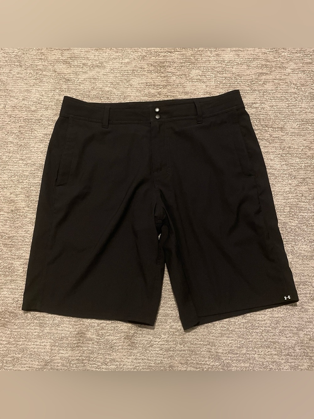Under Armour Hybrid Tech HeatGear Shorts Black Mens Size 36 Loose Lightweight